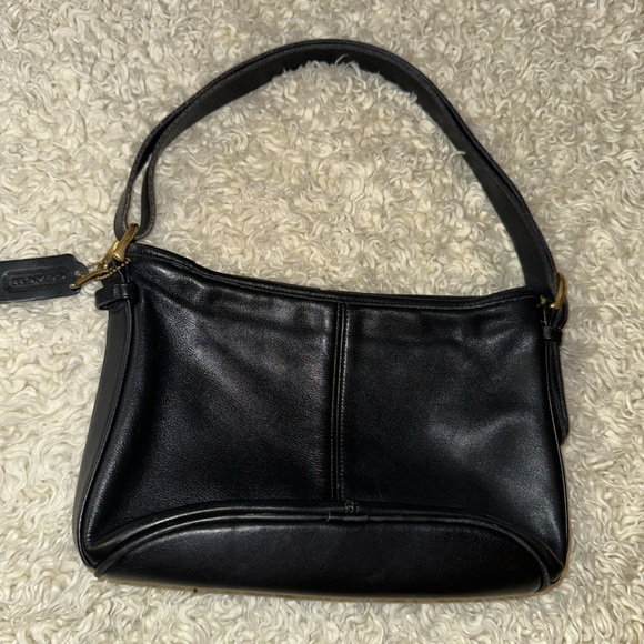 バッグ COACH Vintage Leather Black Shoulder Bag Coach H0669-10316 Vintage SMALL Soho Black Leather Shoulder Bag | eBay